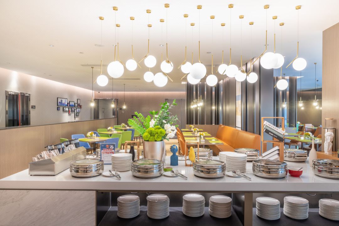 Hampton by Hilton Shenzhen Dongmen Hotel Package