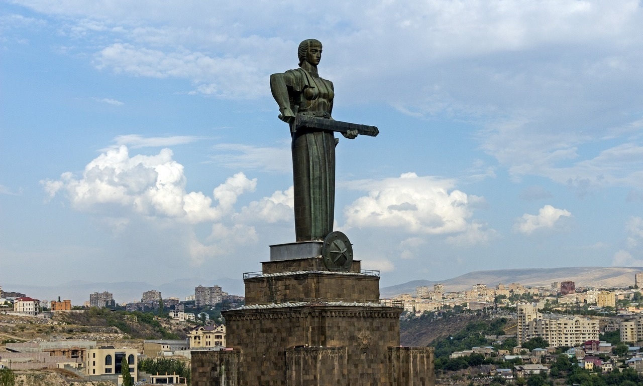 Discover Armenia: Tbilisi- Akhpat-Dilijan-Sevan-Yerevan-Tbilisi