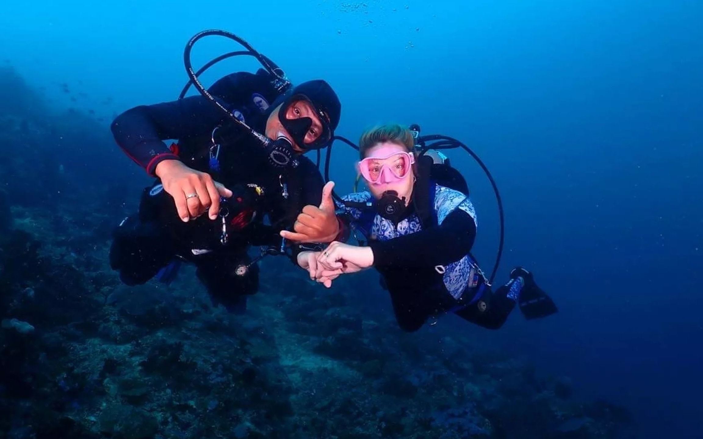 Puerto Galera's Open Water Course & Intro Nitrox with PADI 5*Center