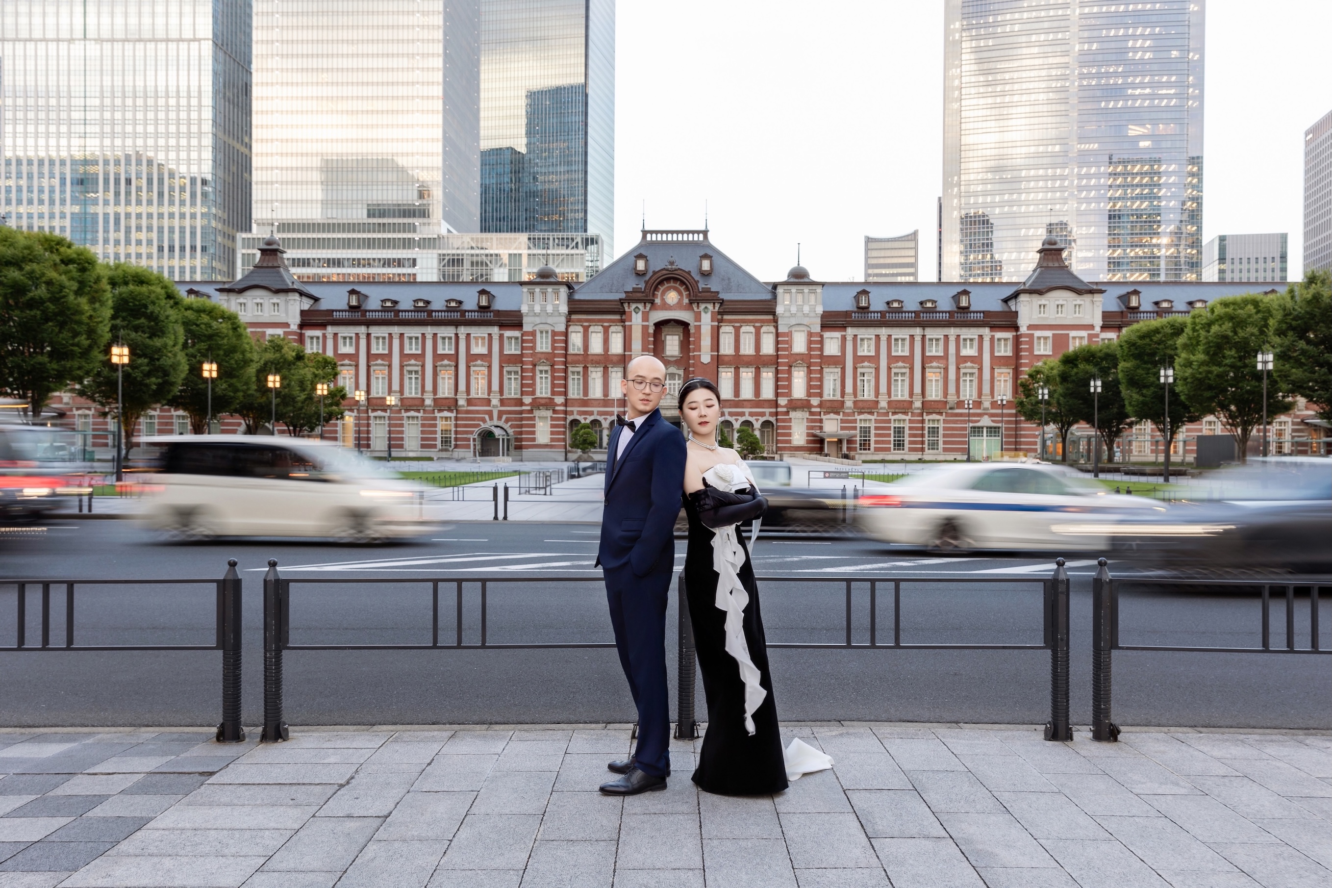 東京站：可穿著不一樣的禮服效果也是超酷的