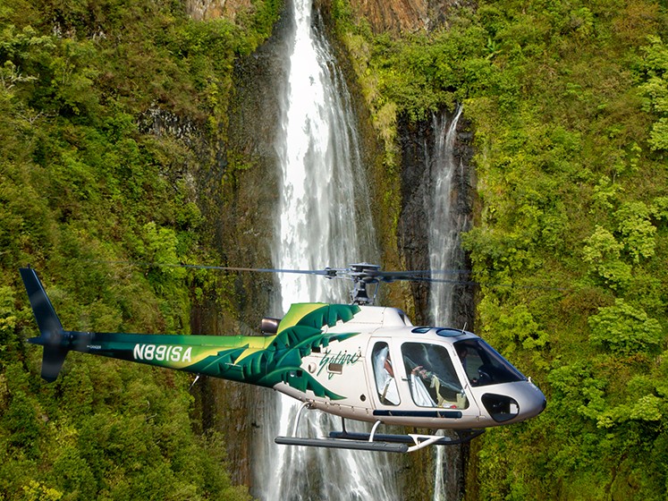Deluxe Waterfall Safari Helicopter Experience in Kauai