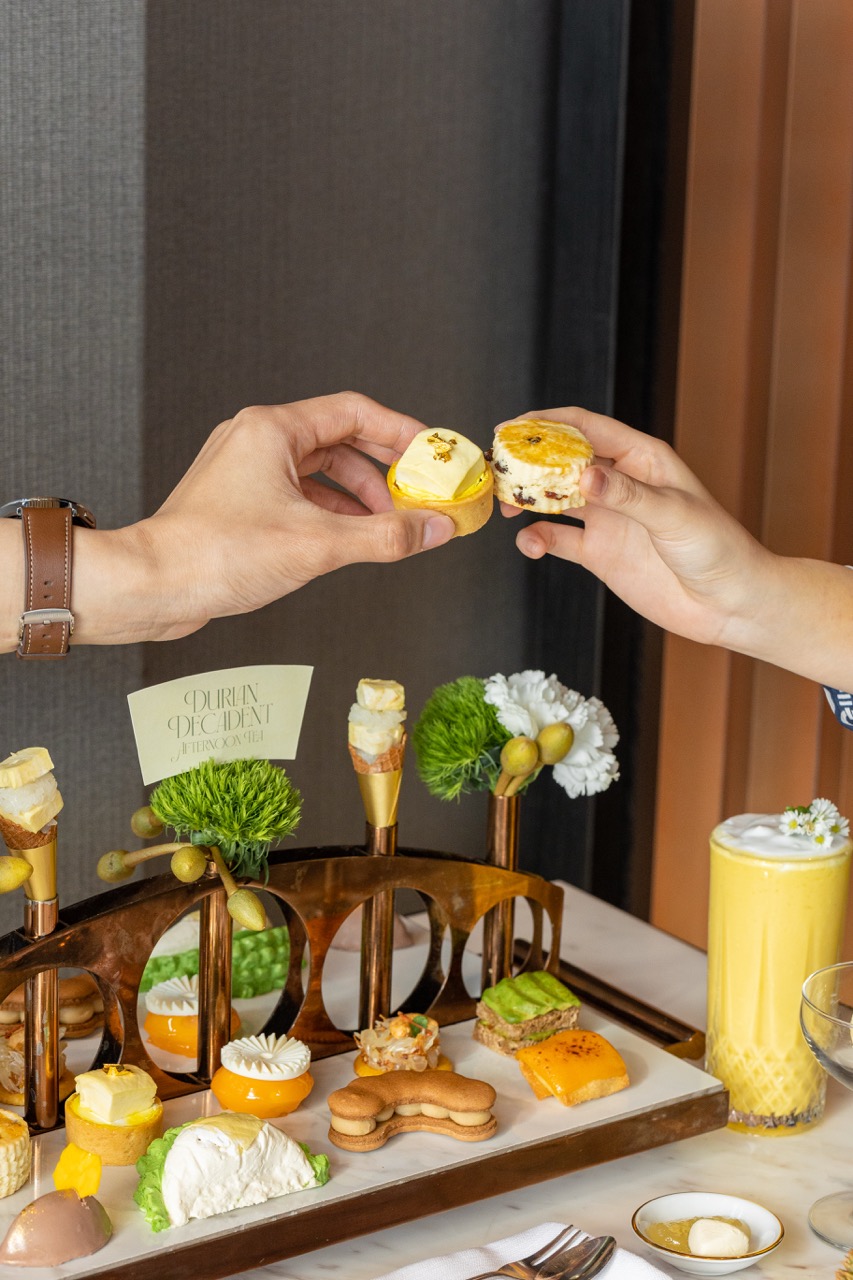 下午茶，曼谷素坤逸凱悅酒店 (Hyatt Regency Bangkok Sukhumvit) 大堂酒廊