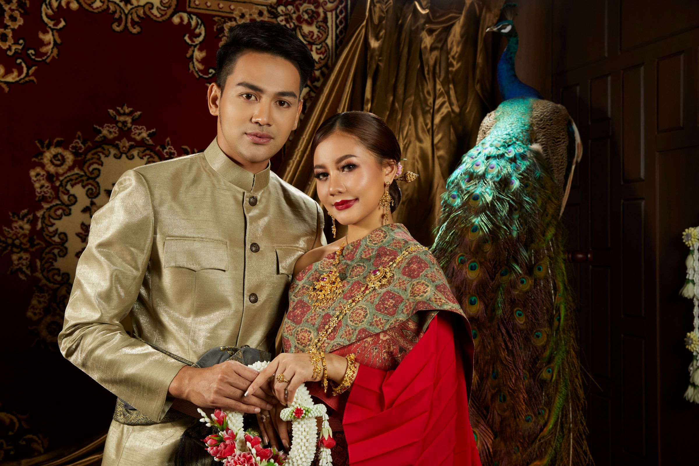 Traditional Thai costume photography by Hime & Samurai Studio BKK