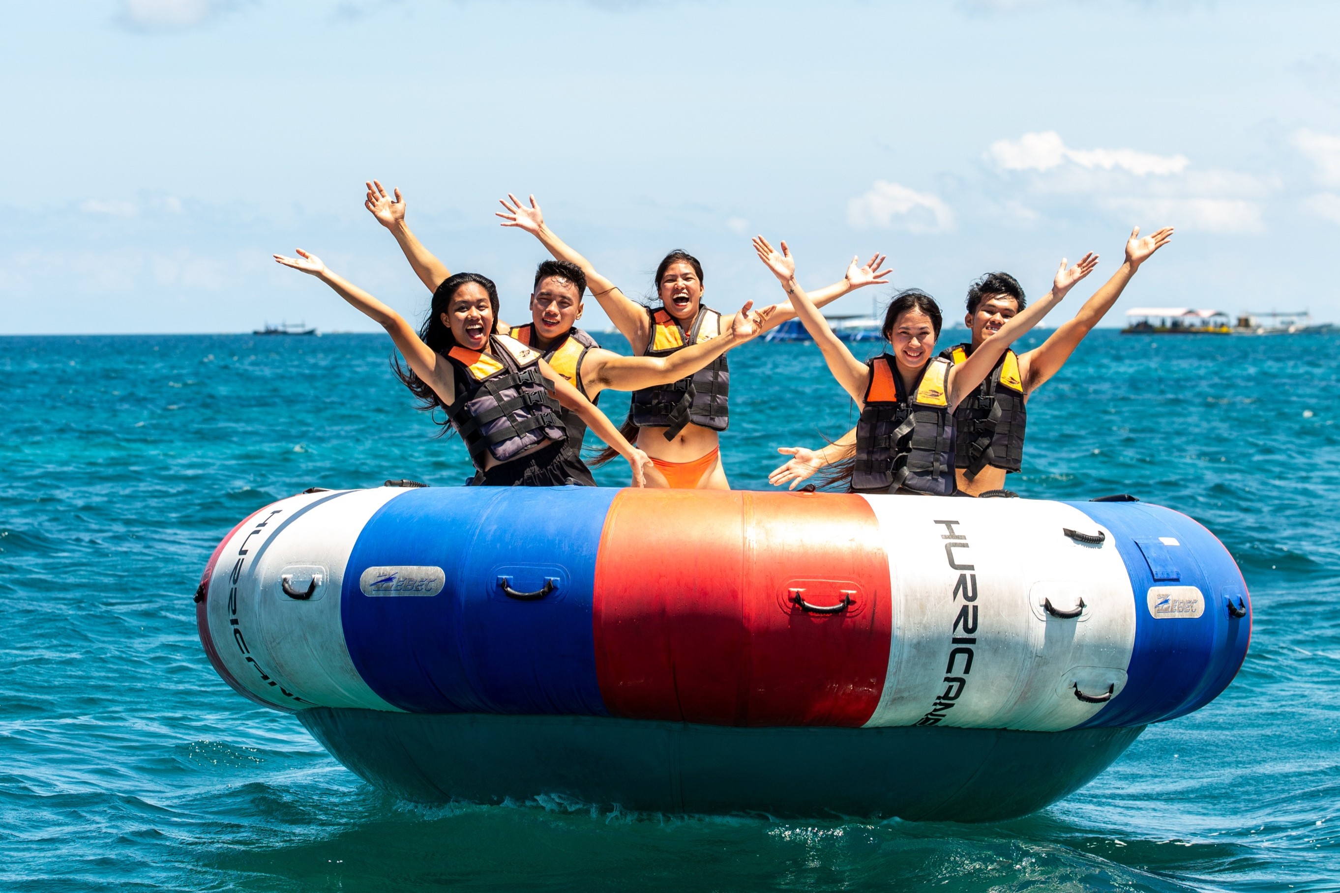 長灘島（Boracay）Hurricane Inflatable Experience