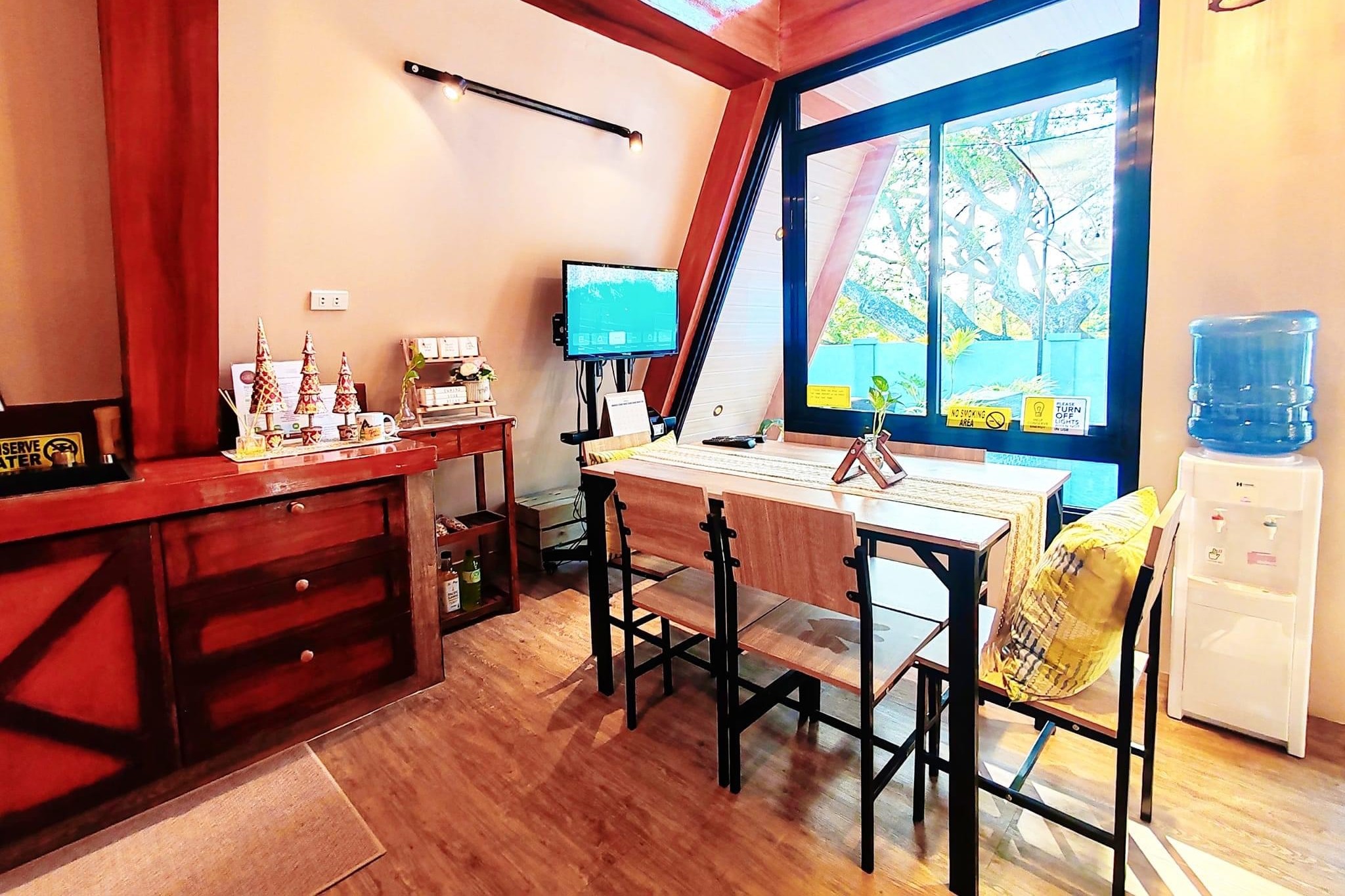 Anika's Cabin and Events Place Vacation Home in Cavite
