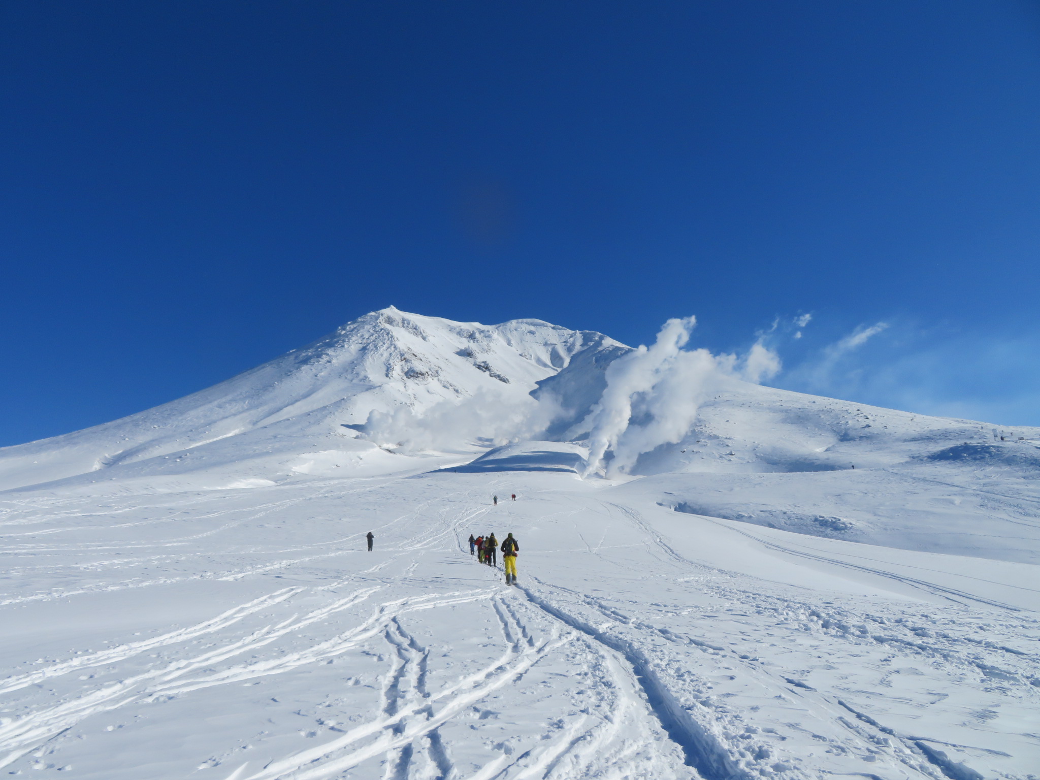 旭嶽雪鞋徒步之旅（含粉雪體驗）