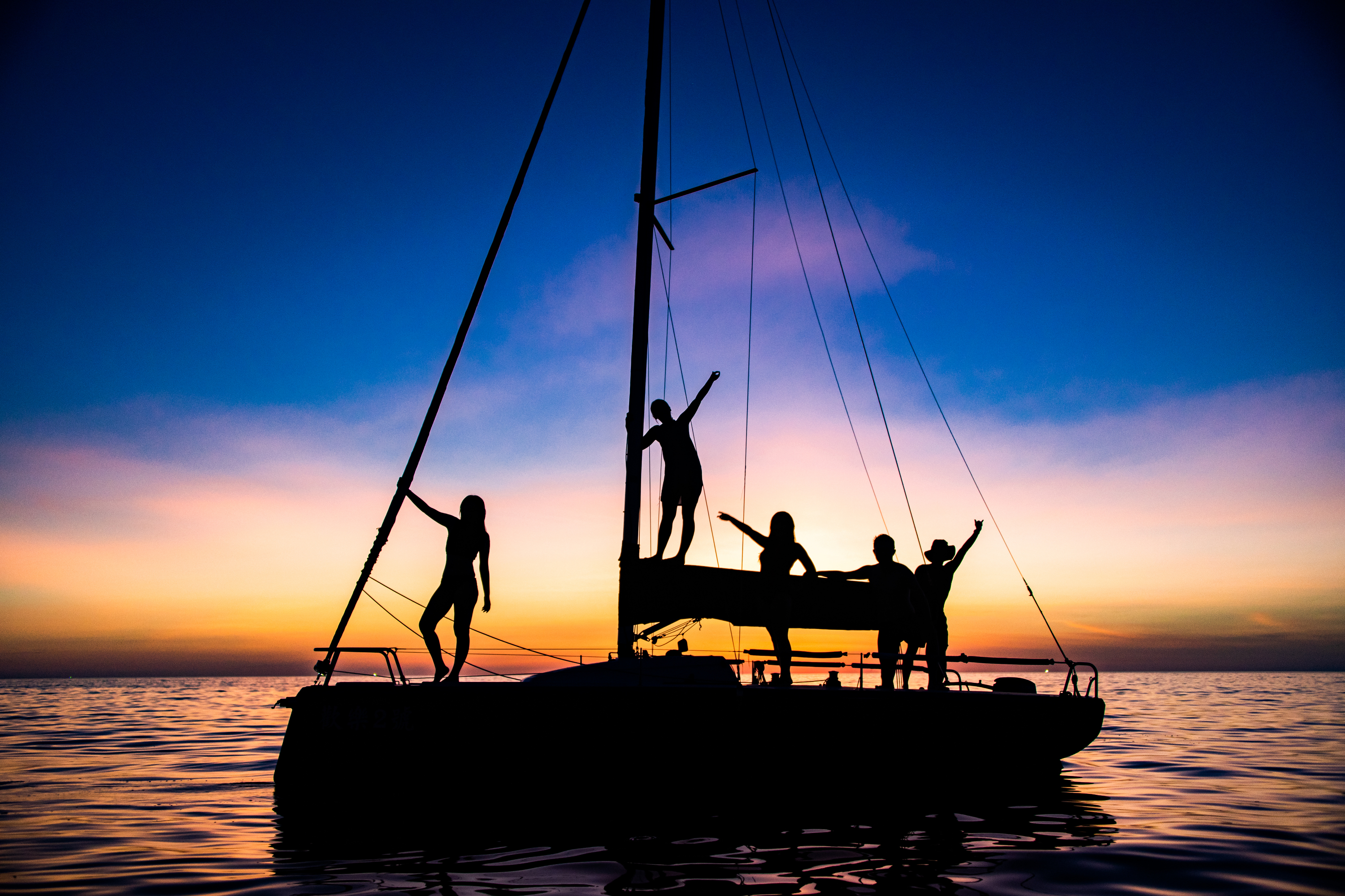 澎湖帆船: 澎湖鯨魚洞帆船半日體驗-自駕＆夕陽場SUP