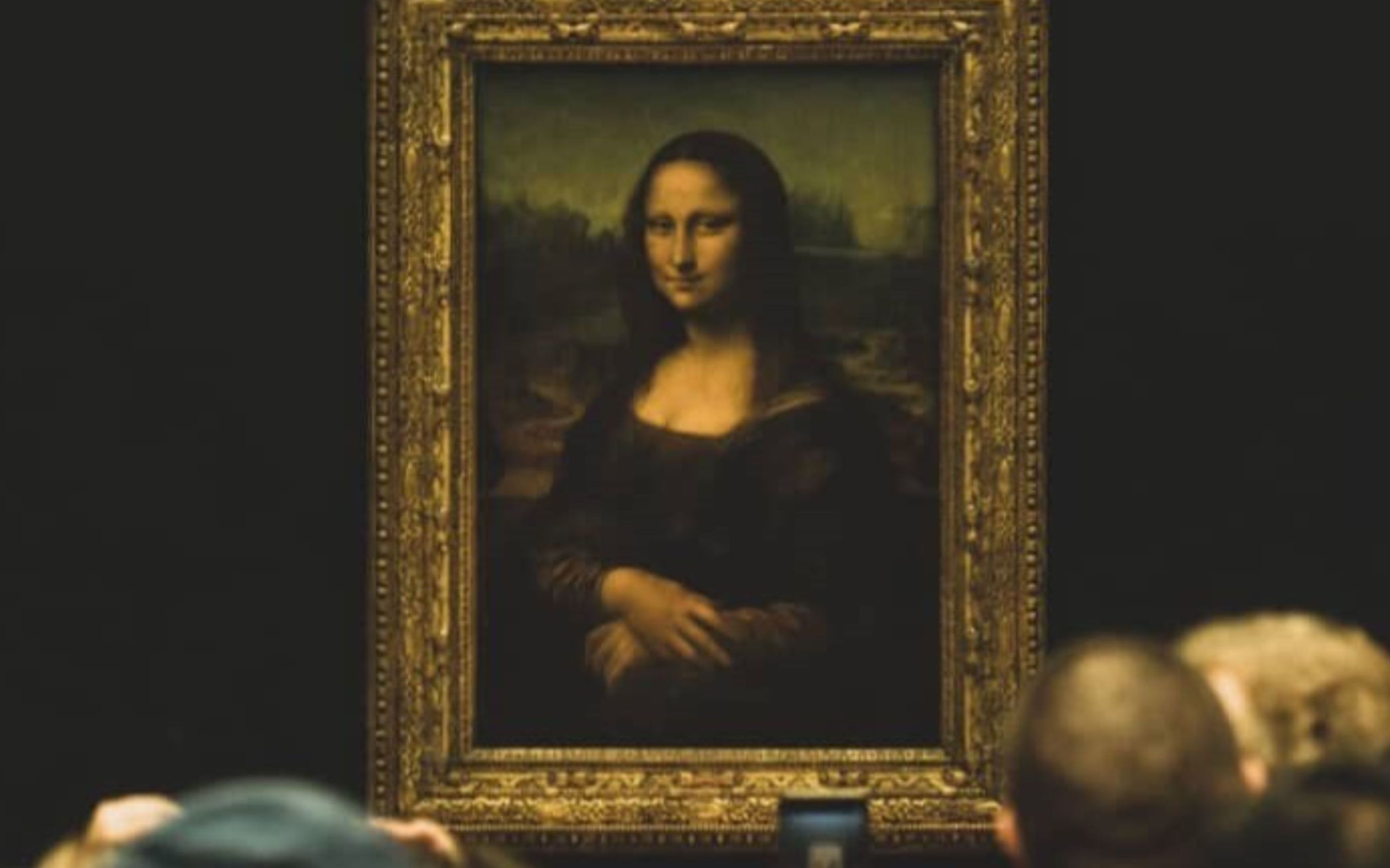 探索羅浮宮的魔幻魅力，歷史、藝術與文化在此交會，呈現令人驚嘆的展覽。