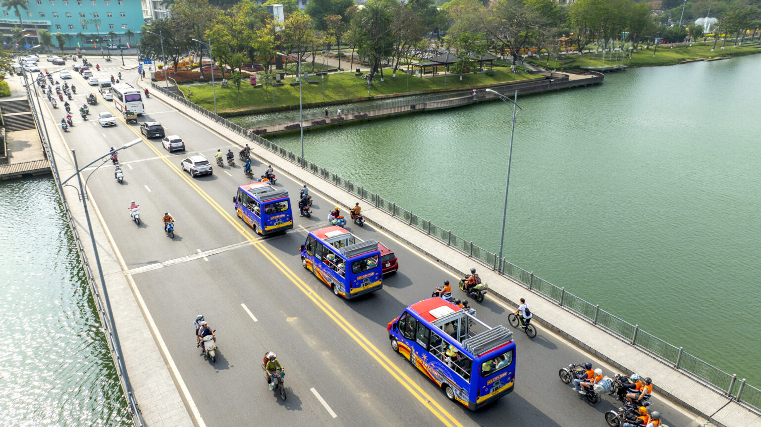 Hue City Tour by Mini Bus Ticket