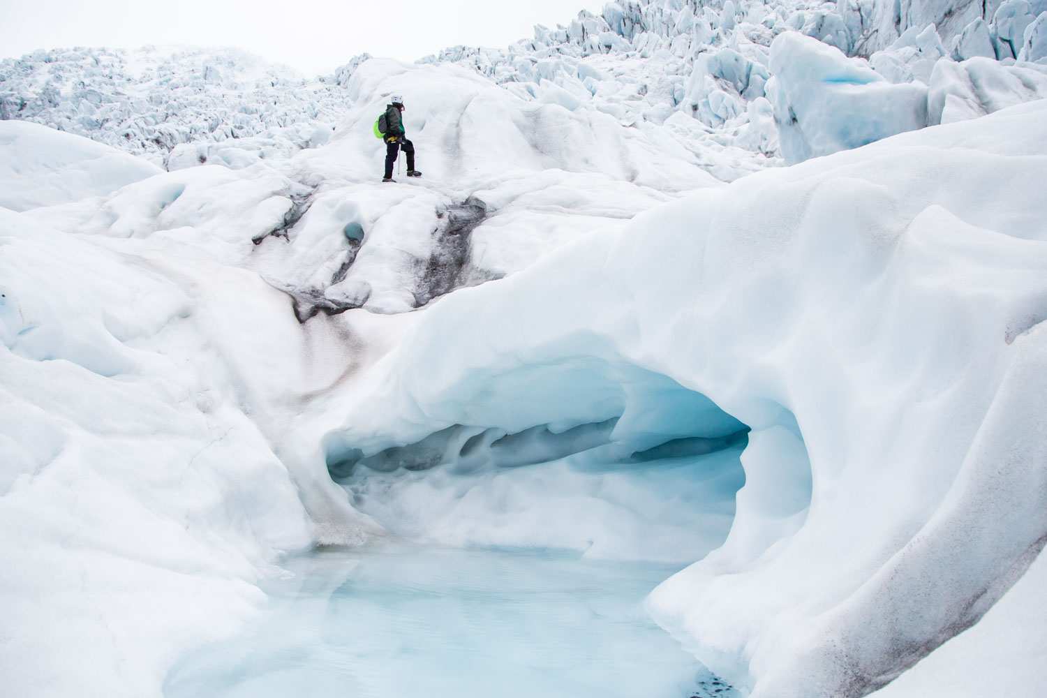 Тур по леднику пешком из национального парка Скафтафелль