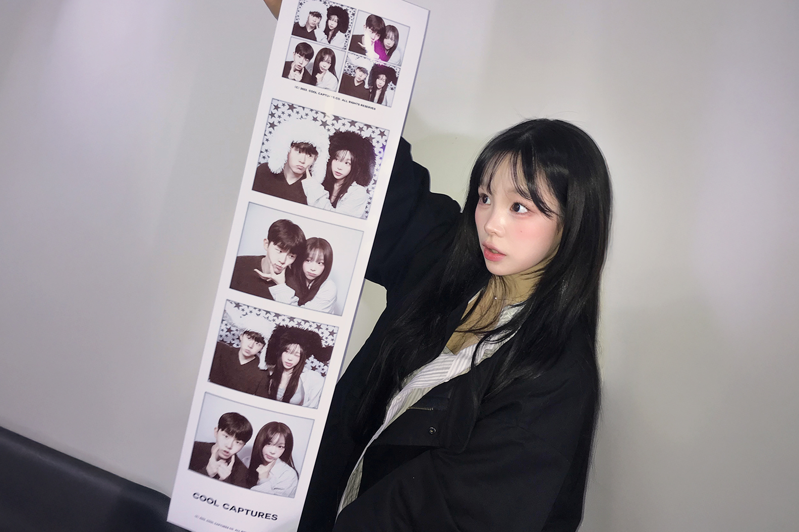 Vintage Film XL Size 4-Cut Photo Experience in Hongdae