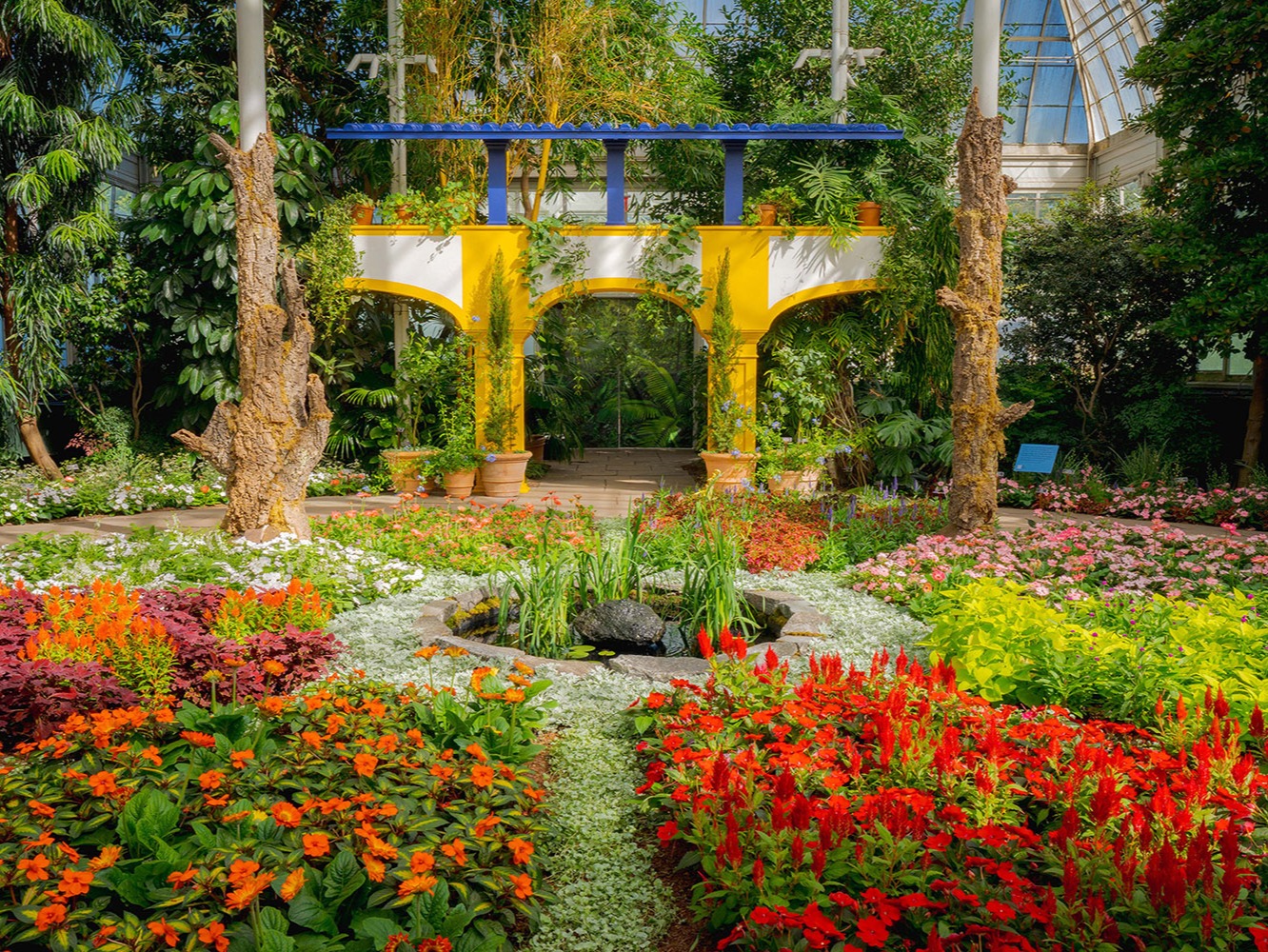 Admire classic beauty in full bloom at the Rockefeller Rose Garden—romantic and photo-worthy