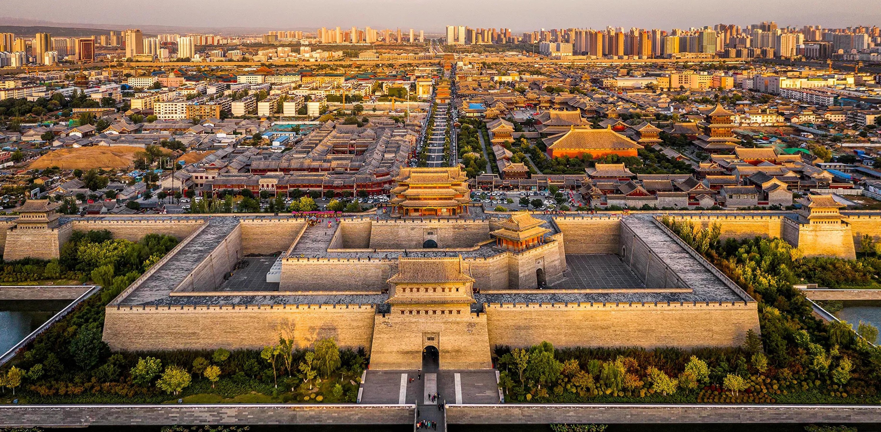 Datong Ancient City & Hanging Temple Multi-Day Tour