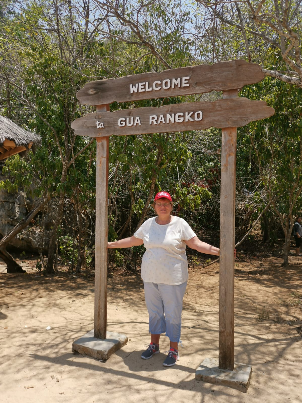 Cunca Wulang Waterfall And Rangko Cave Day Tour in Labuan Bajo