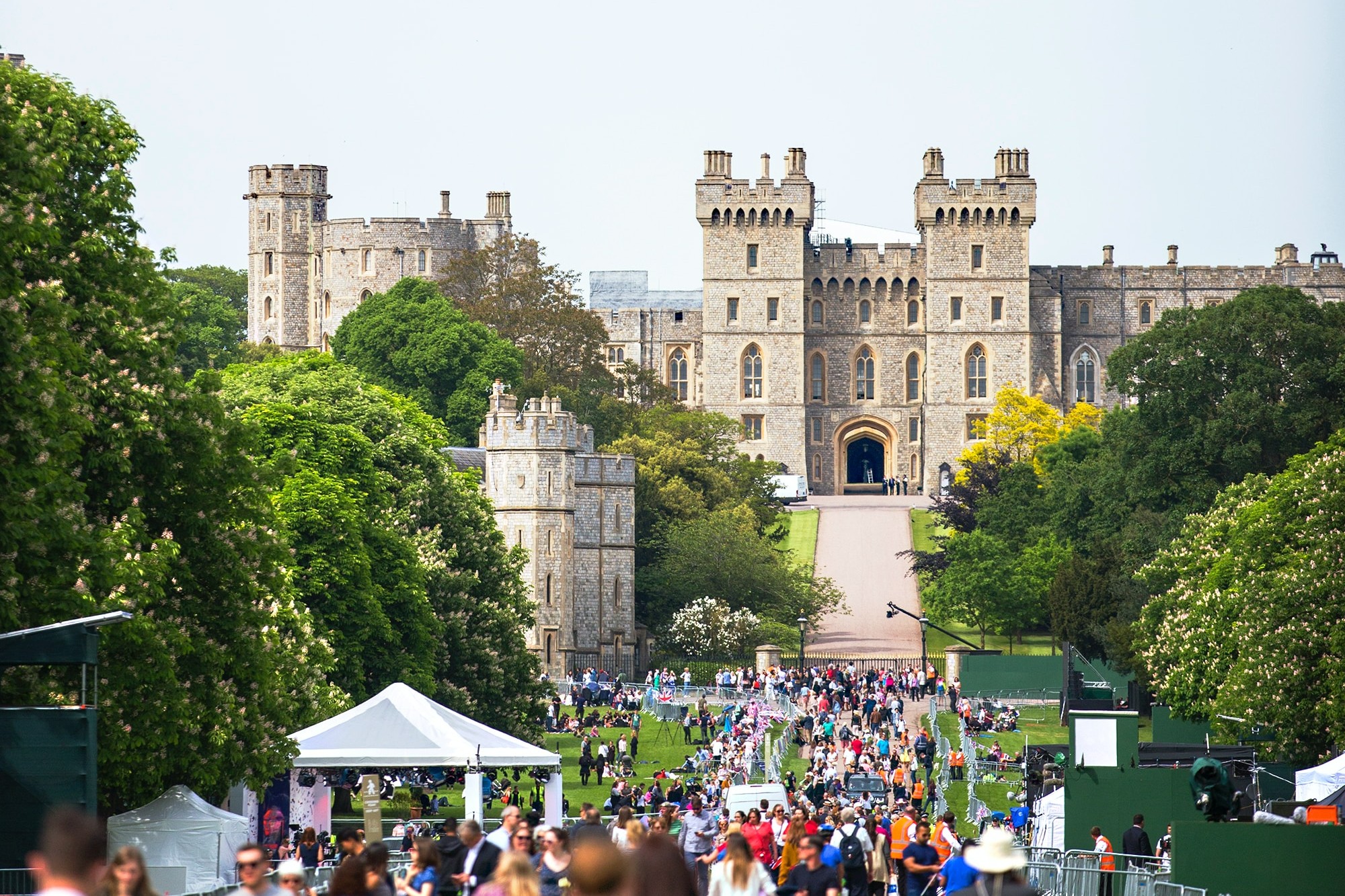 Windsor, Stonehenge & Oxford Tour from London