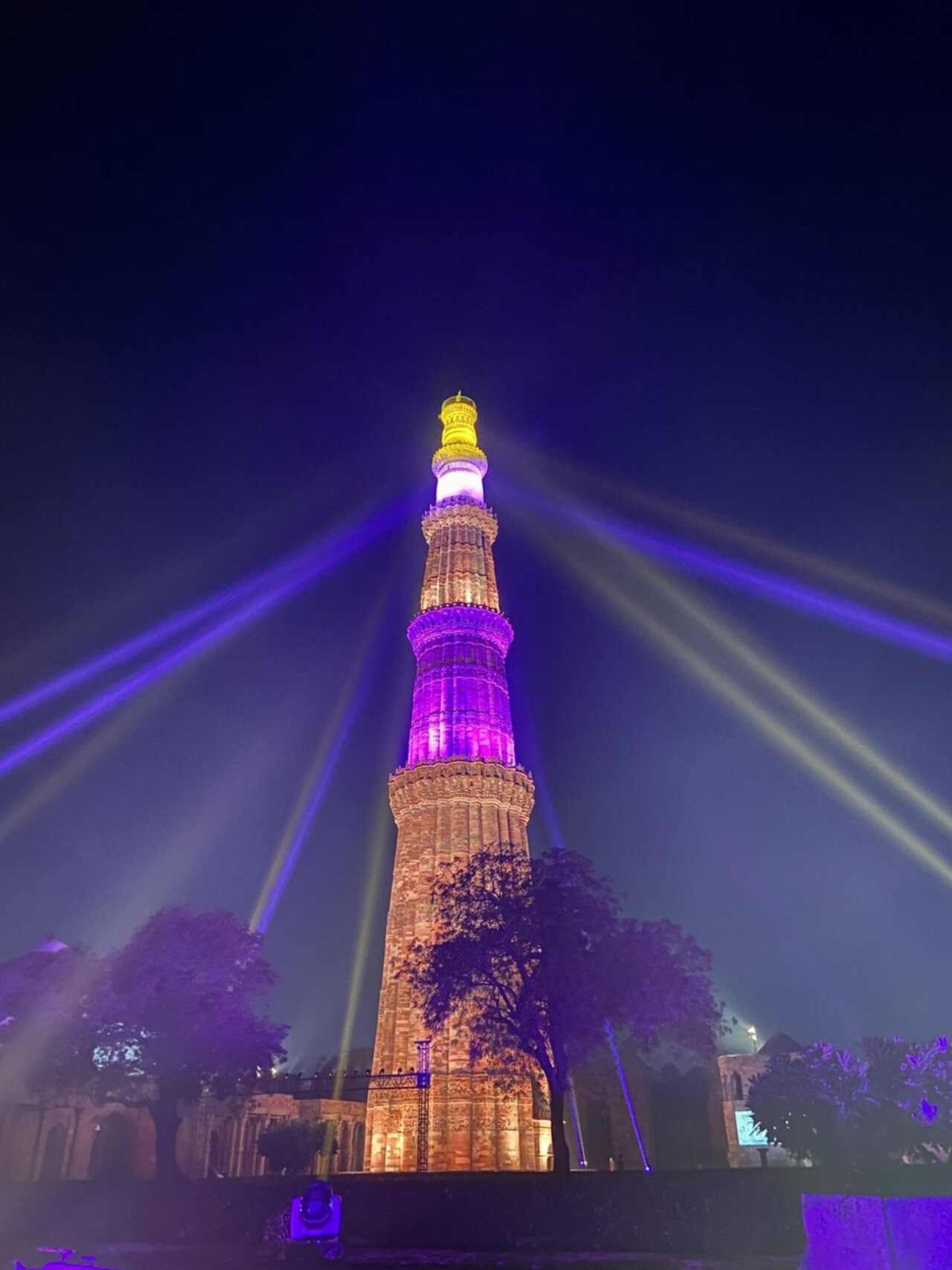 New Delhi: Qutub Minar Light & Sound Show Tour