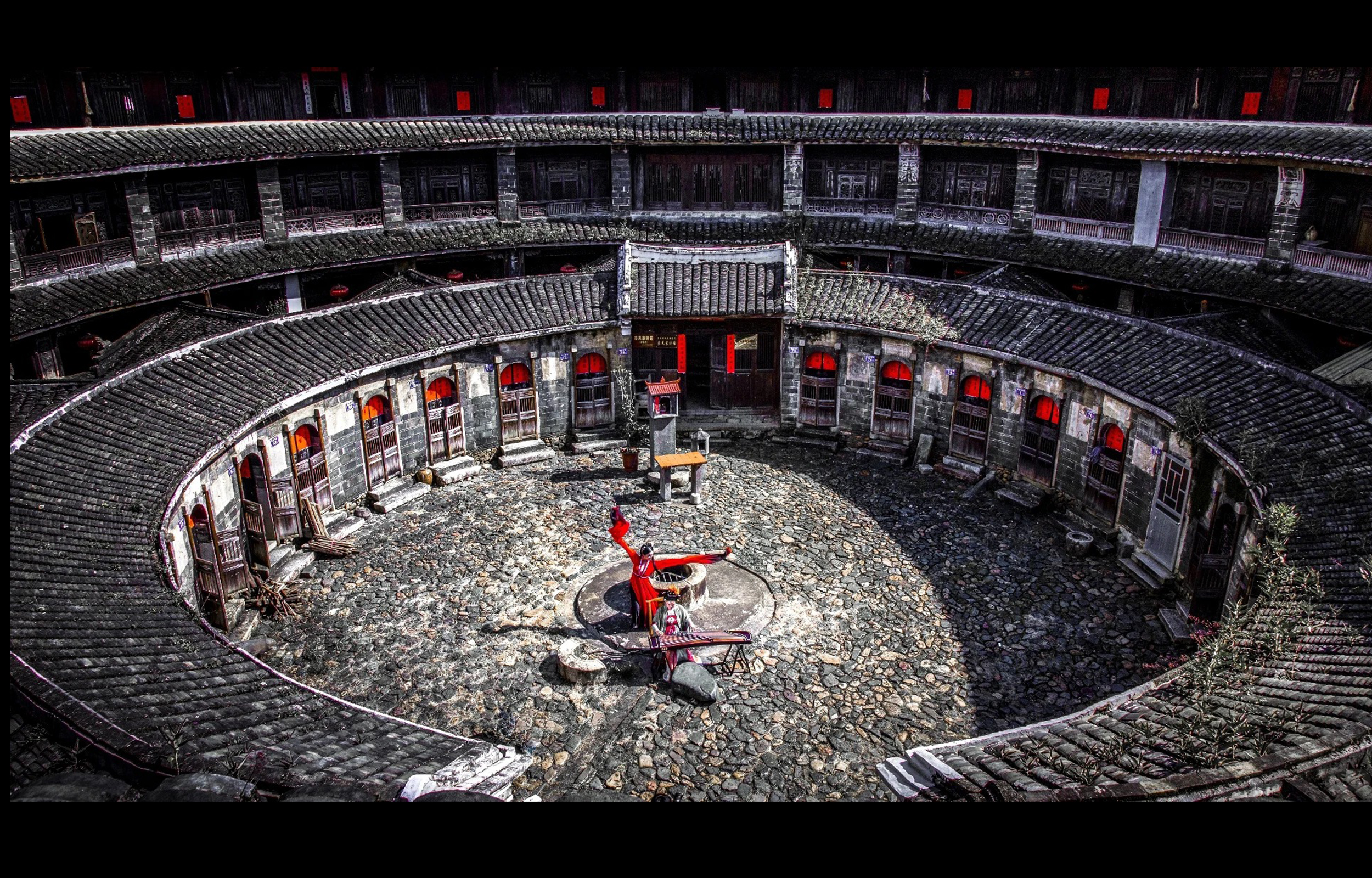 福建雲水謠高端1日遊(和貴樓+雲水謠古鎮+懷遠樓+贈送參觀土樓博物館鍾興樓+電影大魚海棠取景地+網紅特色客家餐+歷史文化古村+廈門往返）