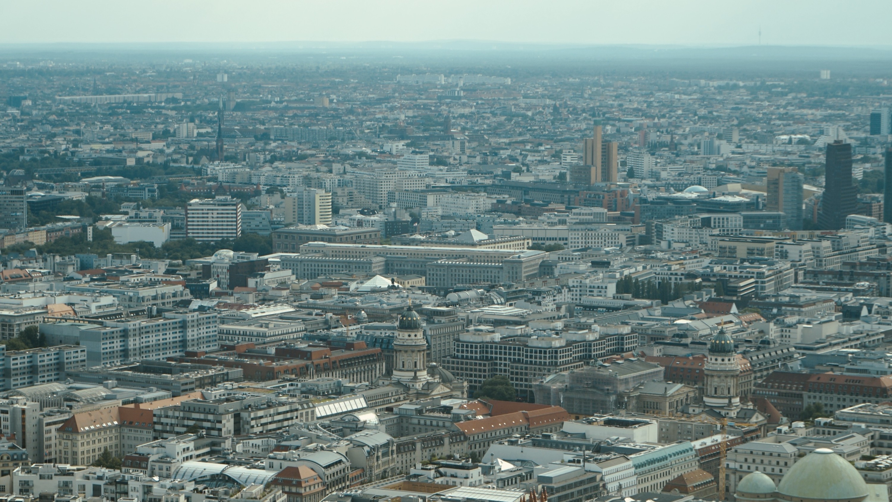 從柏林最高的觀景點,捕捉柏林地標令人驚豔的空中美景 從柏林最高的觀景點,捕捉柏林地標令人驚豔的空中美景