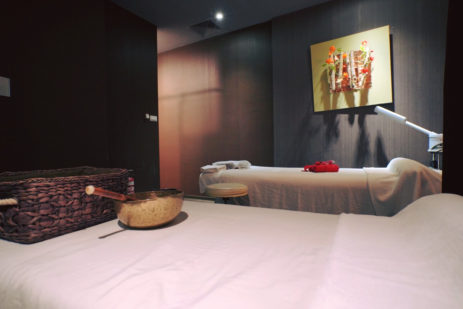 Taipei and Taichung AVEDA SPA Oil Massage and Hand Massage