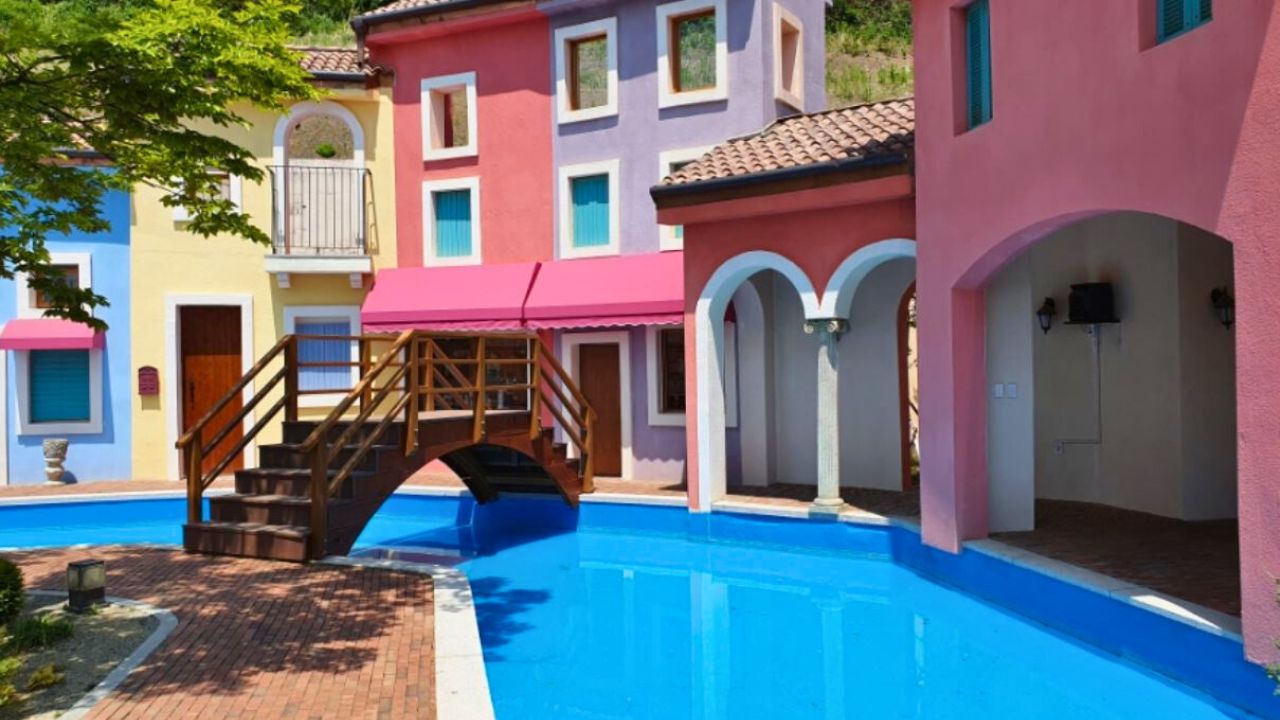 適合在Instagram上分享的拍照點 - 每個角落都充滿歐洲魅力，非常適合拍攝夢幻般的約會照片或家庭照！