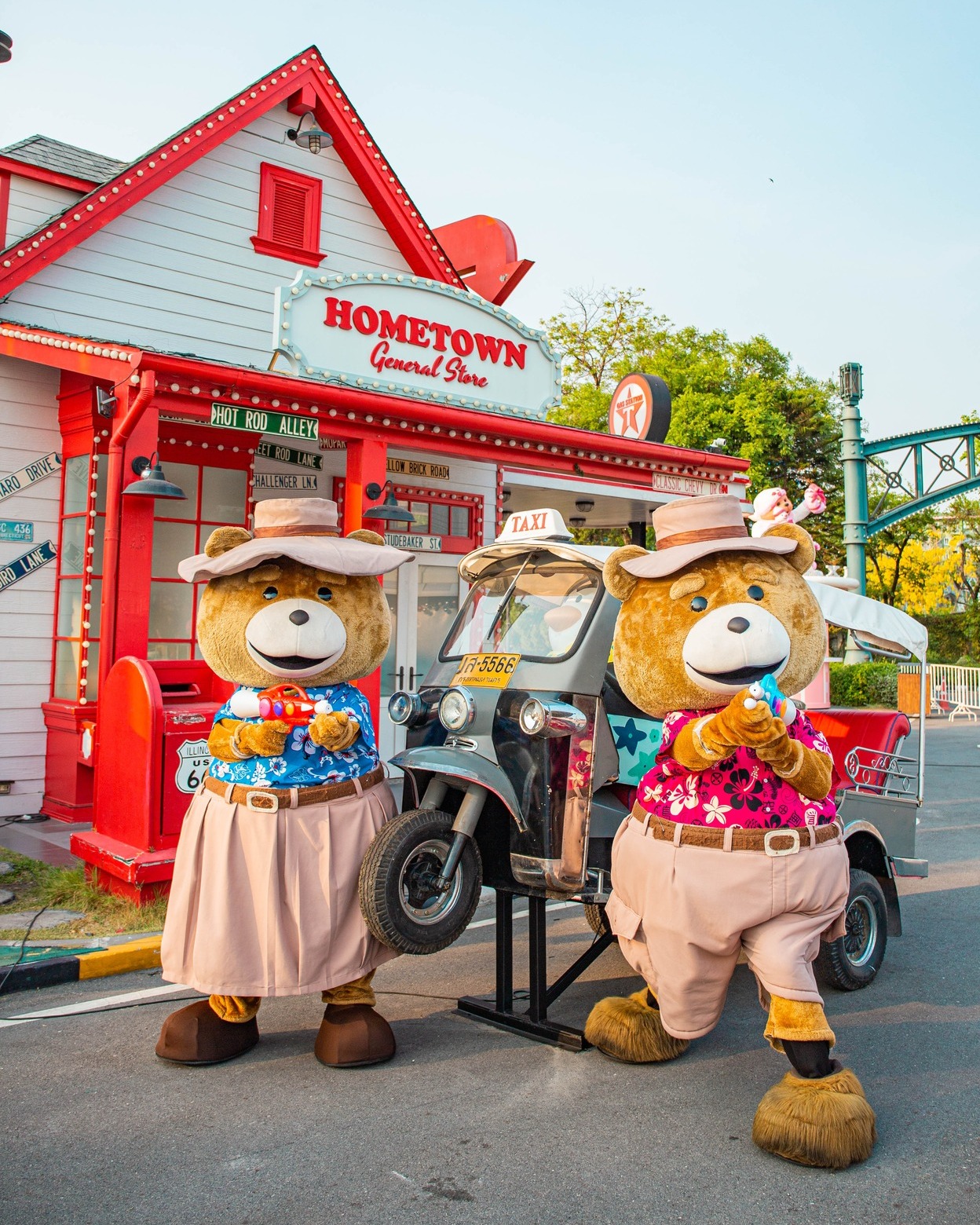 曼谷野生動物園 &  巧克力村 & 晚餐遊船一日遊