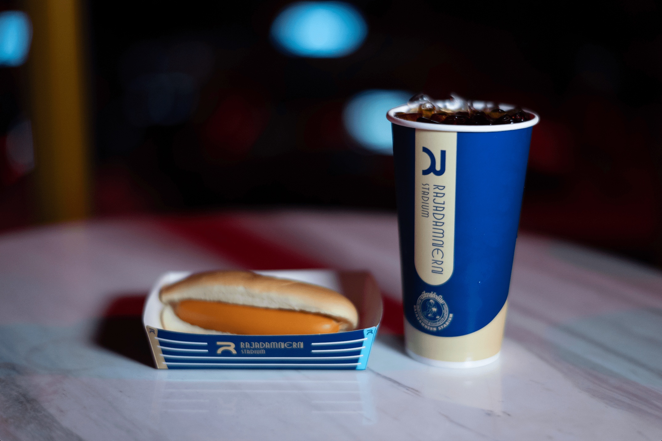 hot dog and soft drink