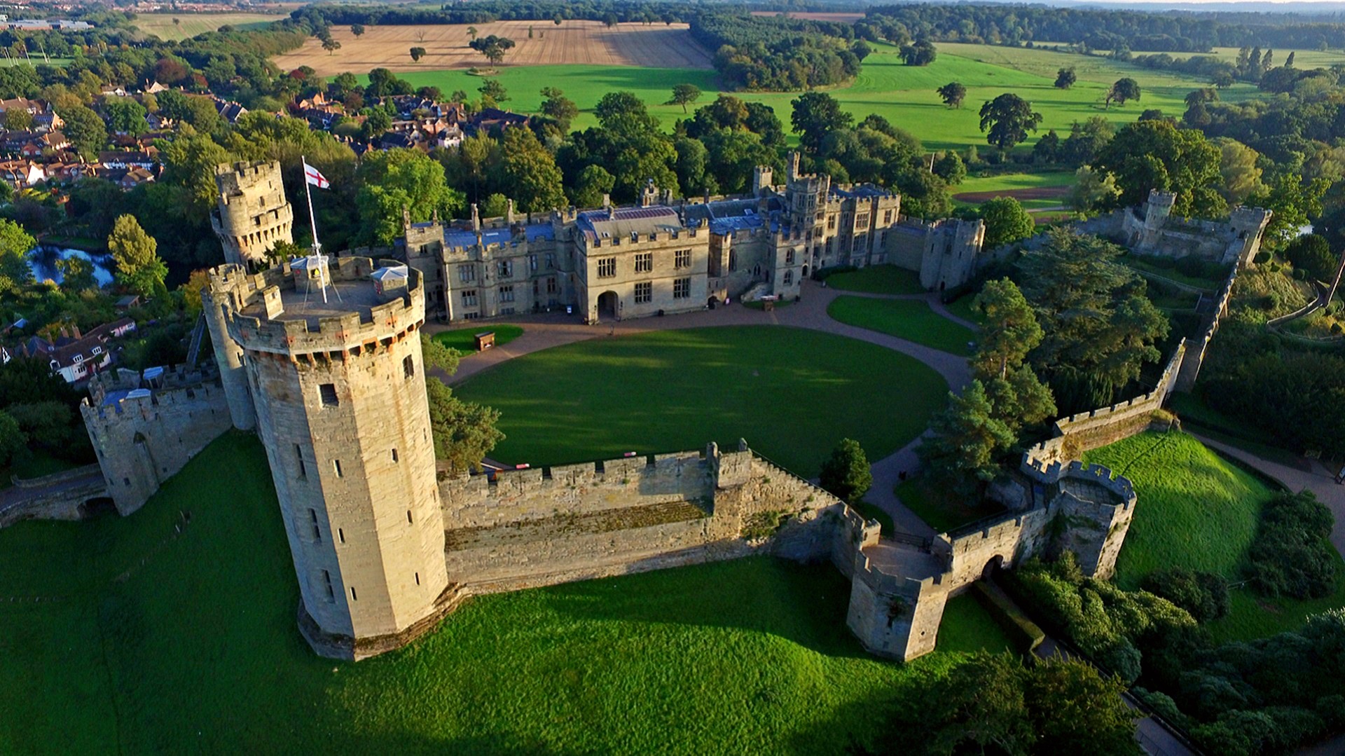 Warwick Castle one-day trip from London by rail