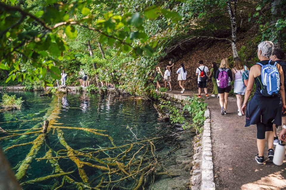 十六湖國家公園自助導覽之旅（含遊船體驗）
