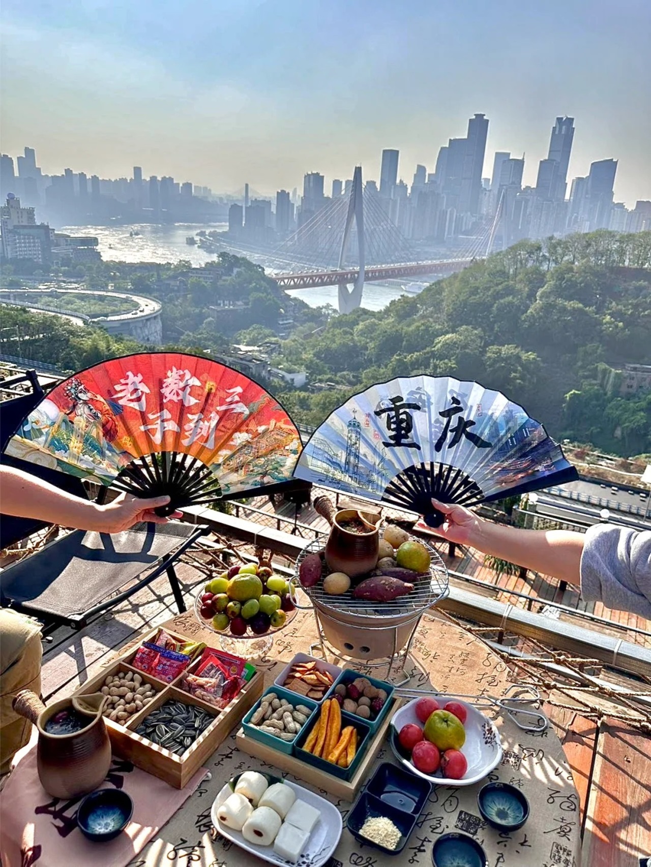 重慶向雲端茶攤（喝茶觀景勝地+精品小吃+可選圍爐煮茶+歌手駐唱+網紅打卡拍攝地）
