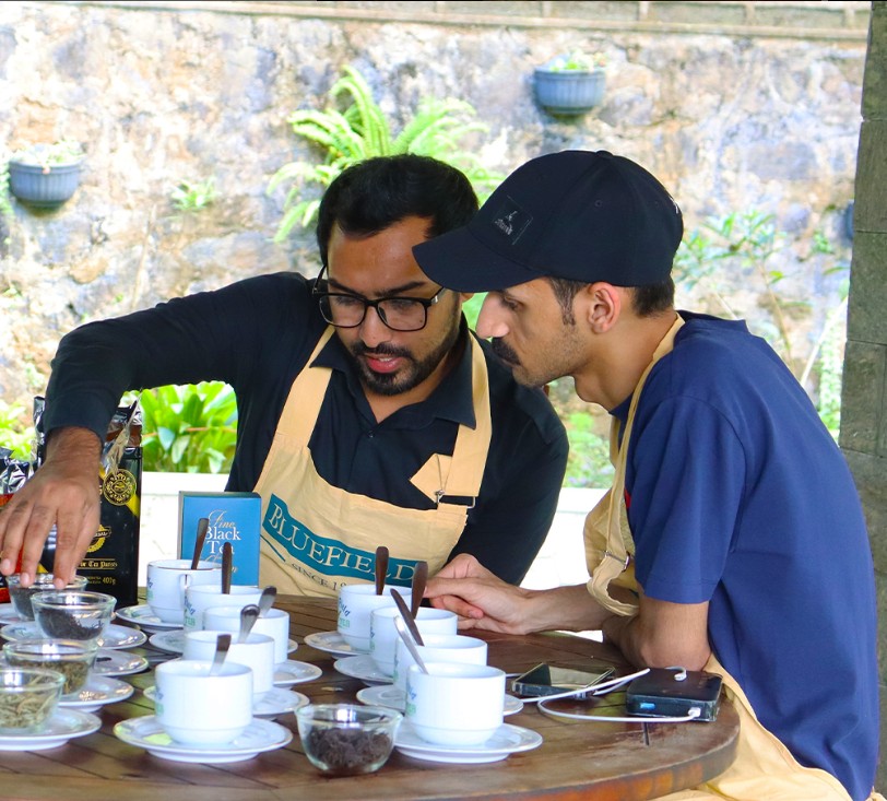 茶廠探索與品茶之旅