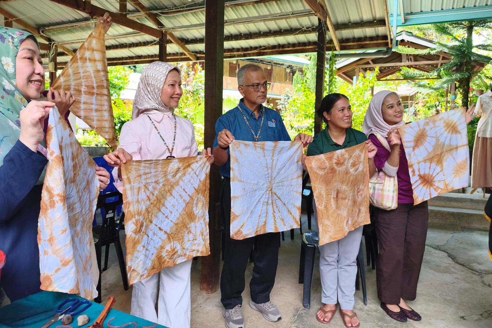 Batik Painting Experience in Kota Kinabalu, Sabah