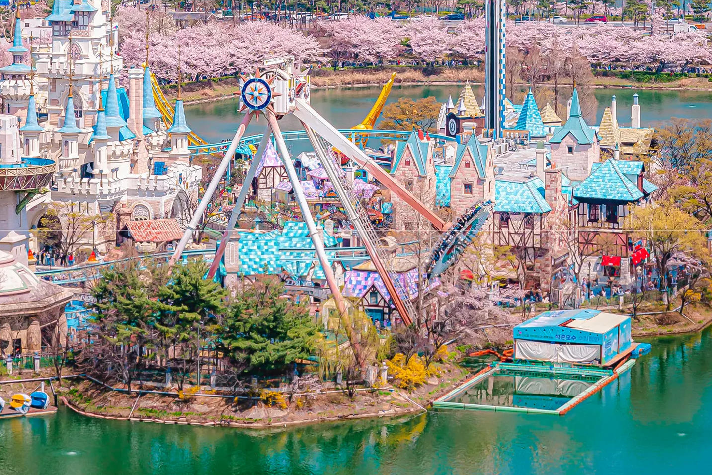 Lotte World + Gyeonggi-do Hot Places Day Tour