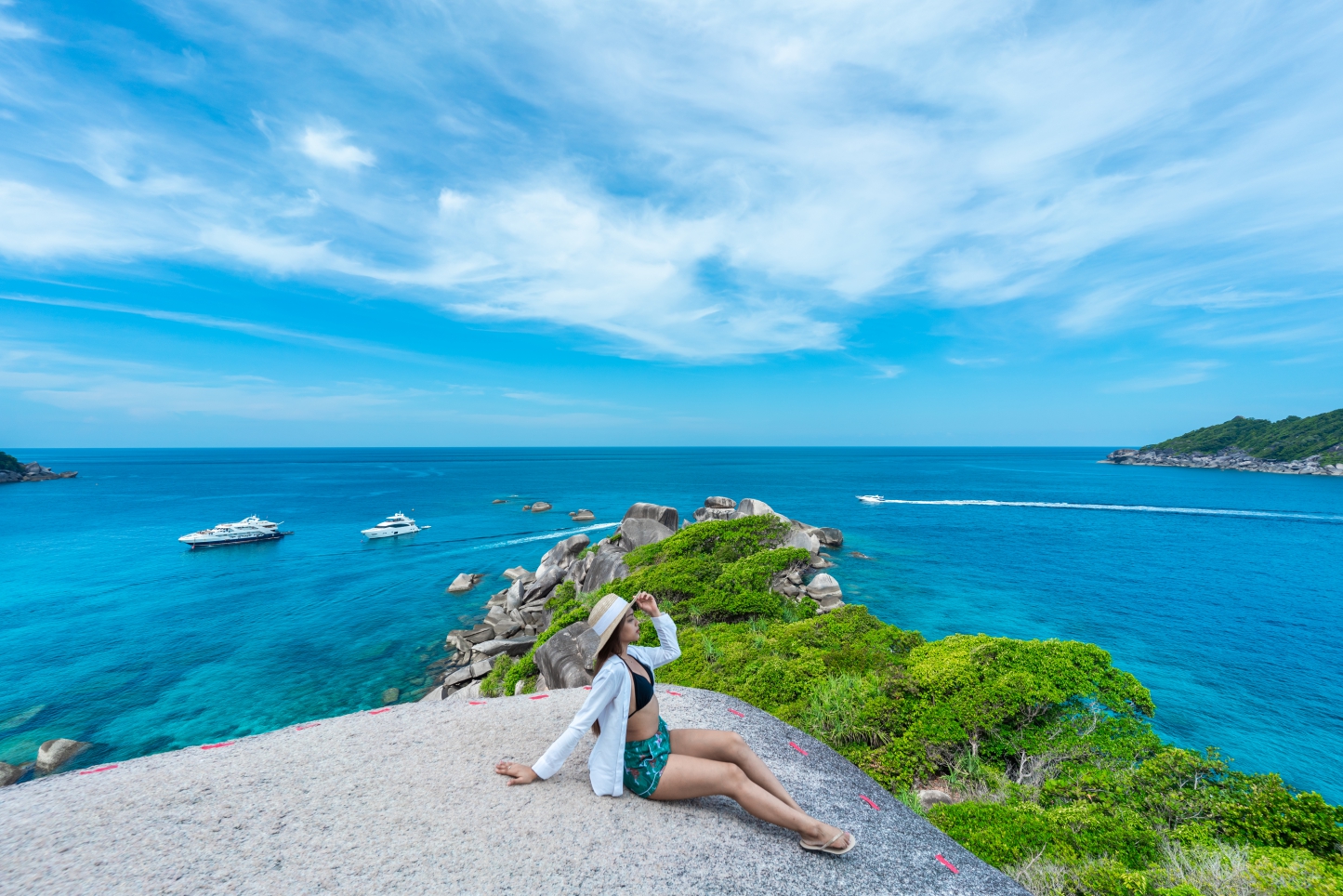 Similan Islands Full Day Tour by Speed Catamaran or Speed Boat