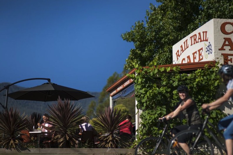 Murray to Mountains Rail Trail 自行車之旅（Beechworth 出發）