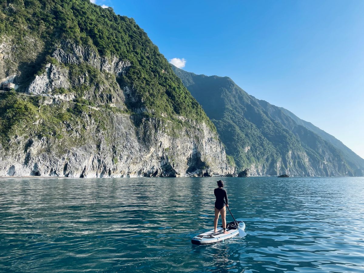 Qingshui Cliff SUP in Hualien