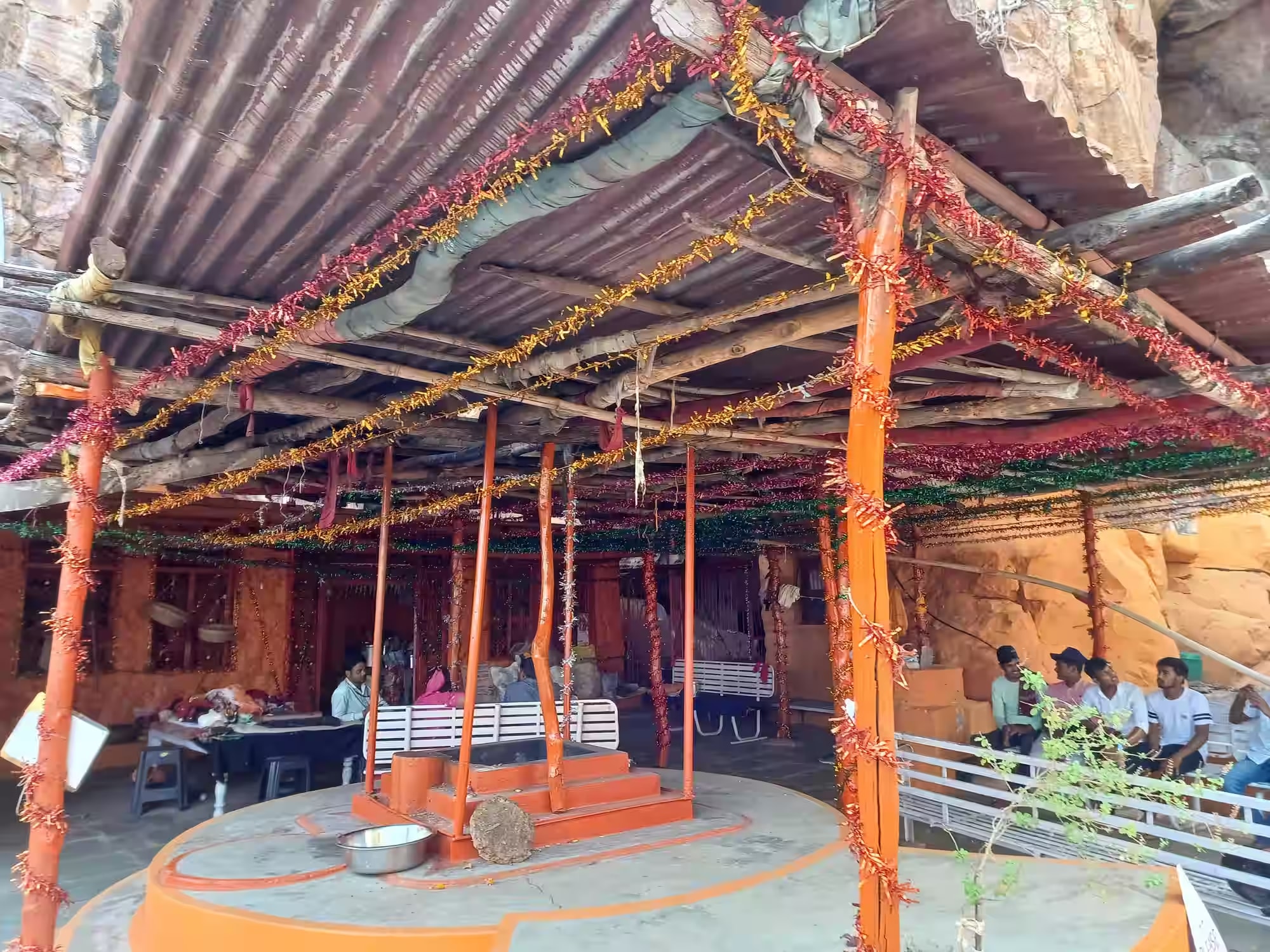 Day Trip to Bhimbetka from Bhopal