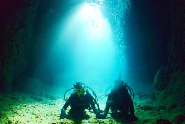 恩納村海底漫步 & 青之洞窟潛水體驗