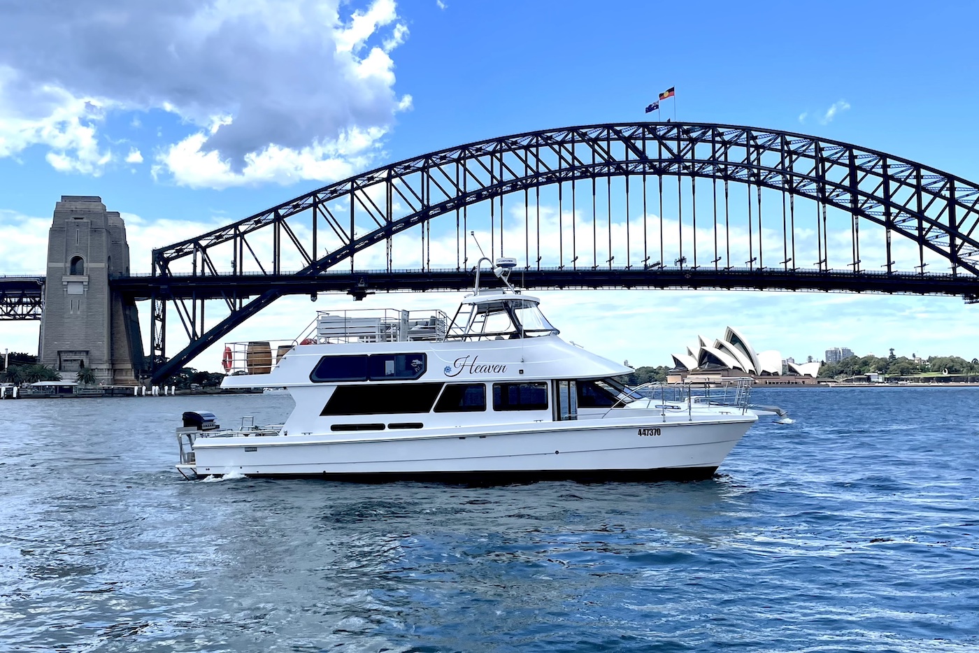 Valentine's Day Sunset Romance Harbour Cruise on Sydney Harbour