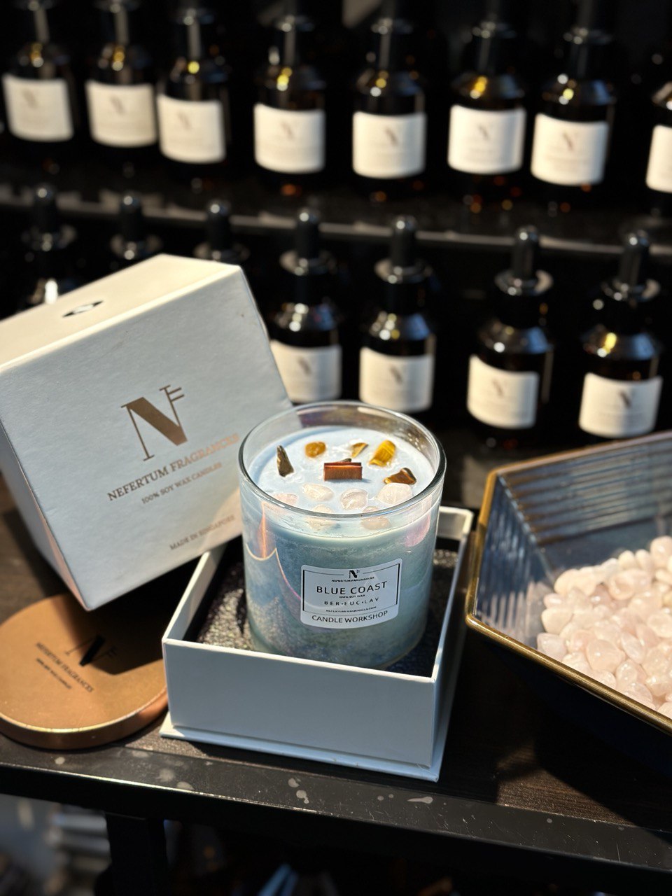新加坡大豆蠟燭製作工作坊（Nefertum Fragrances提供）