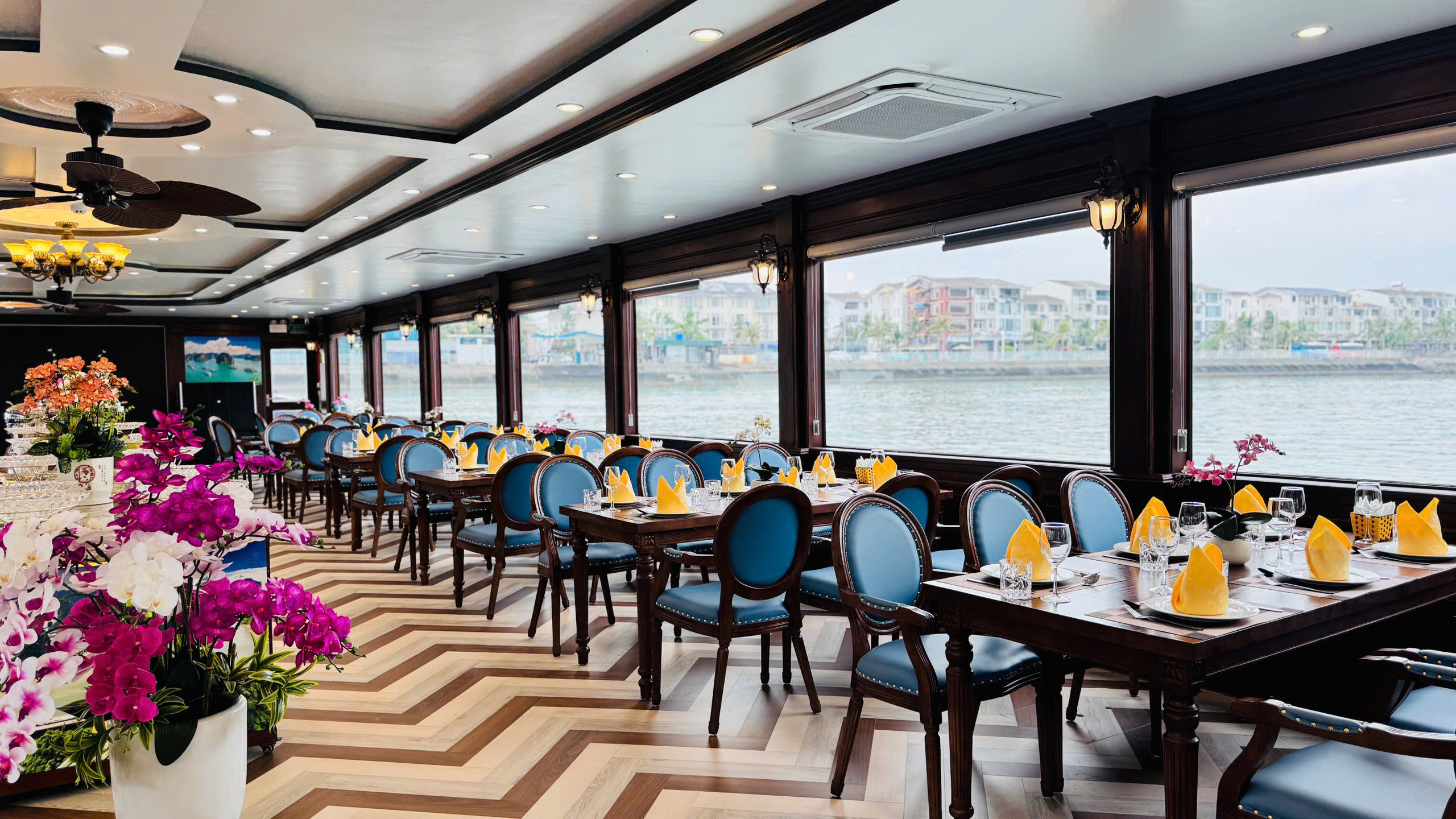 Embark on an exquisite day tour of Ha Long Bay with Hercules  5-star Cruise