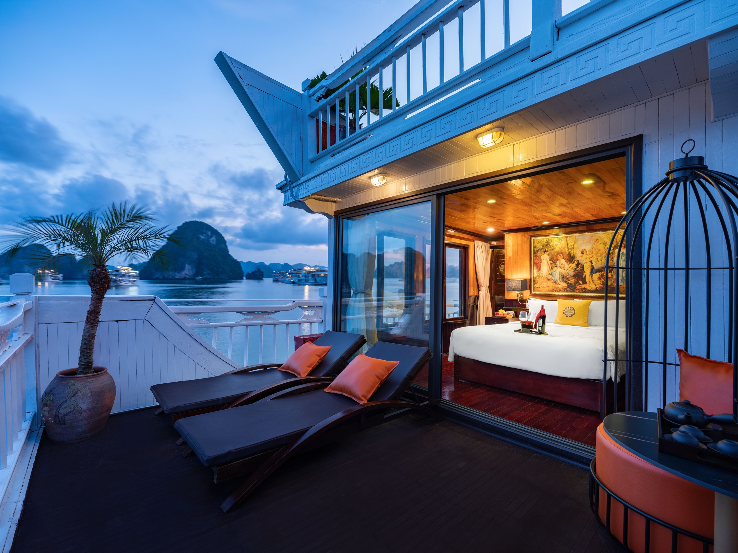 [Route 2] 2D1N Ha Long Bay by Hera Boutique Cruise