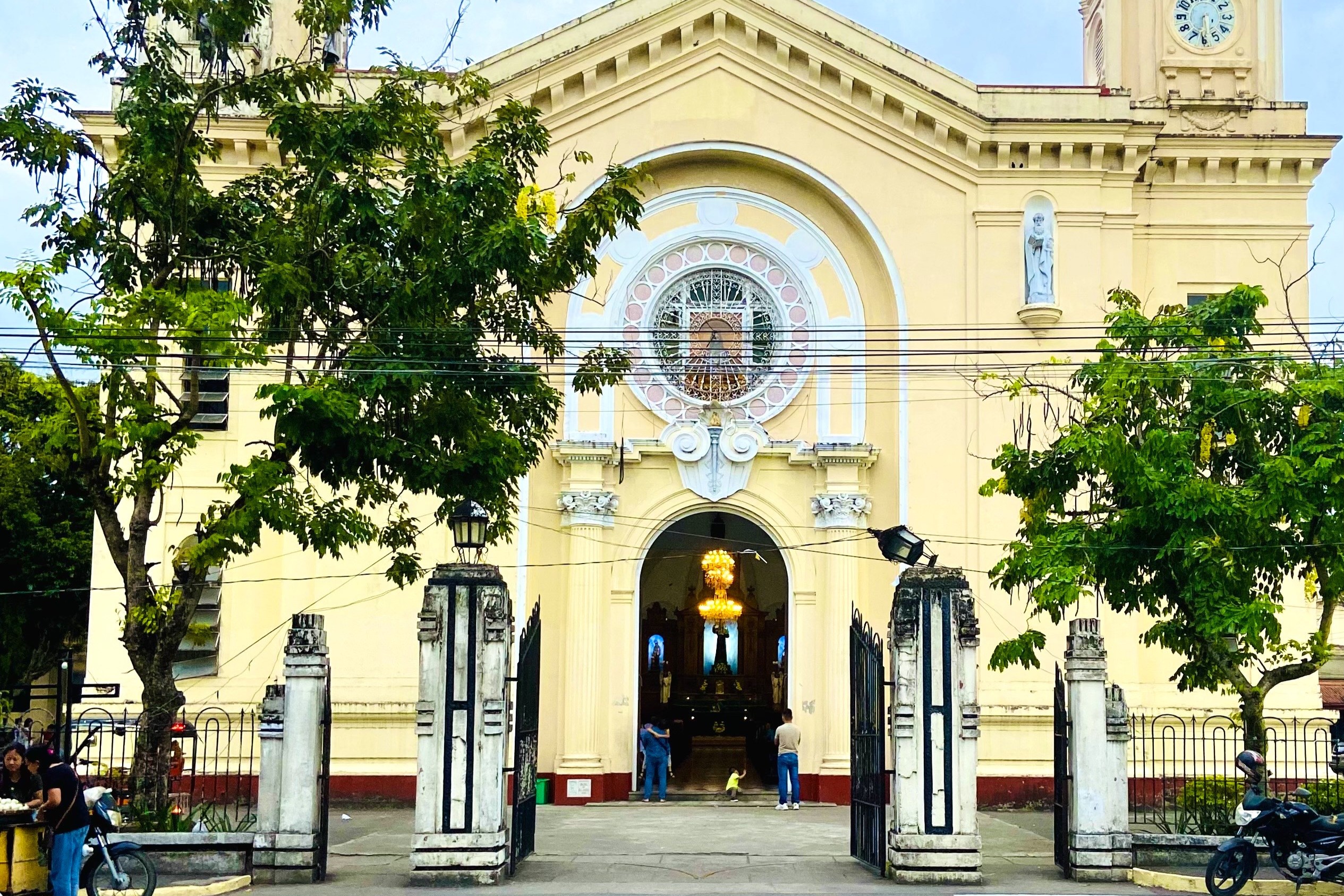 巴科洛德城市之旅
