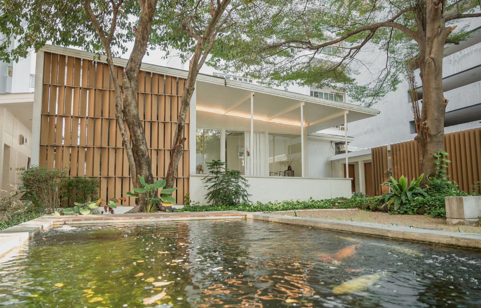 曼谷 White Wood Green Spa & Wellness Ekkamai 12 体验