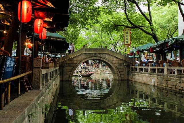 Suzhou Tongli Ancient Town Private 1-Day Tour from Shanghai