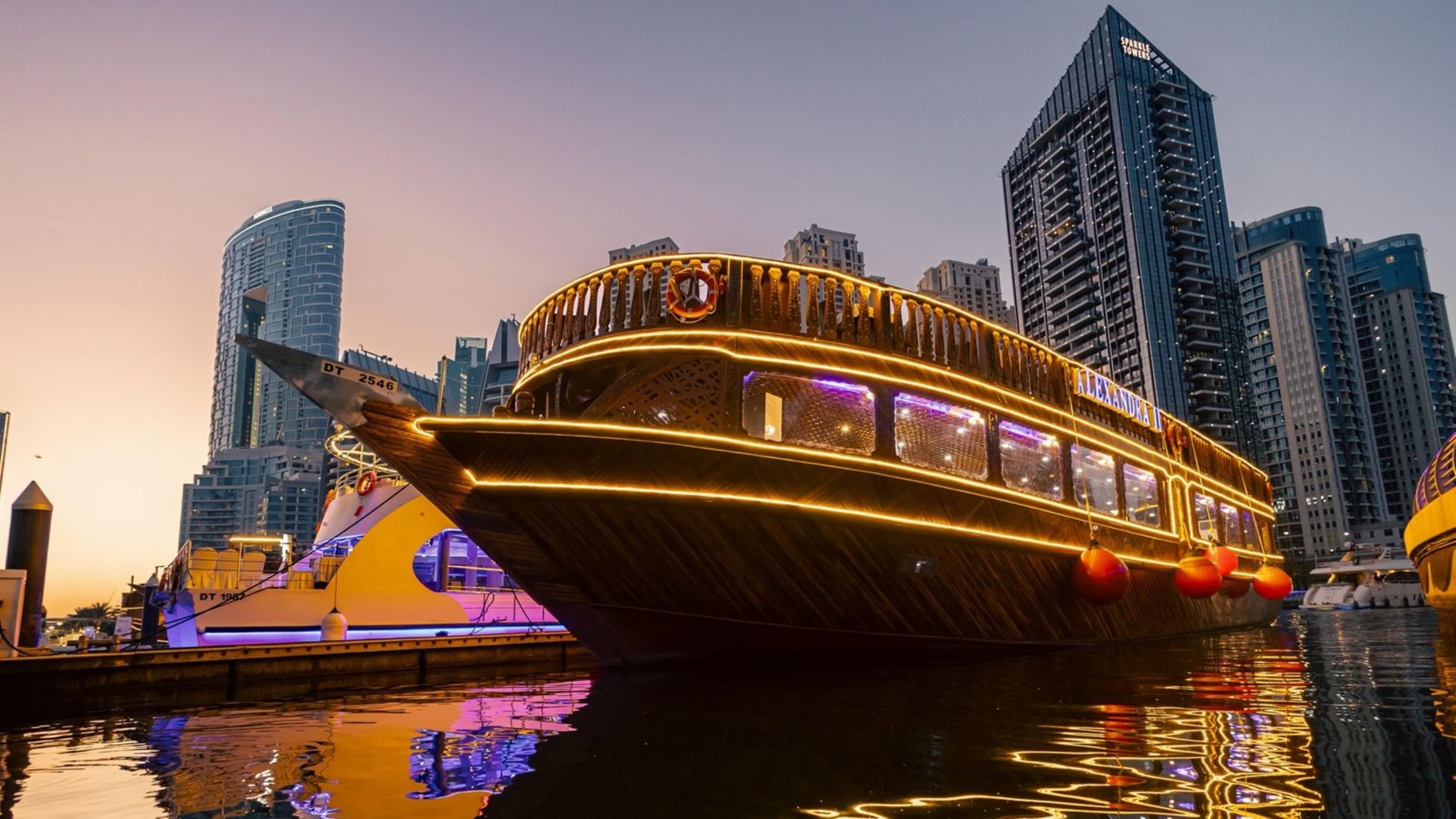 Alexandra Dhow dinner cruise in Dubai 