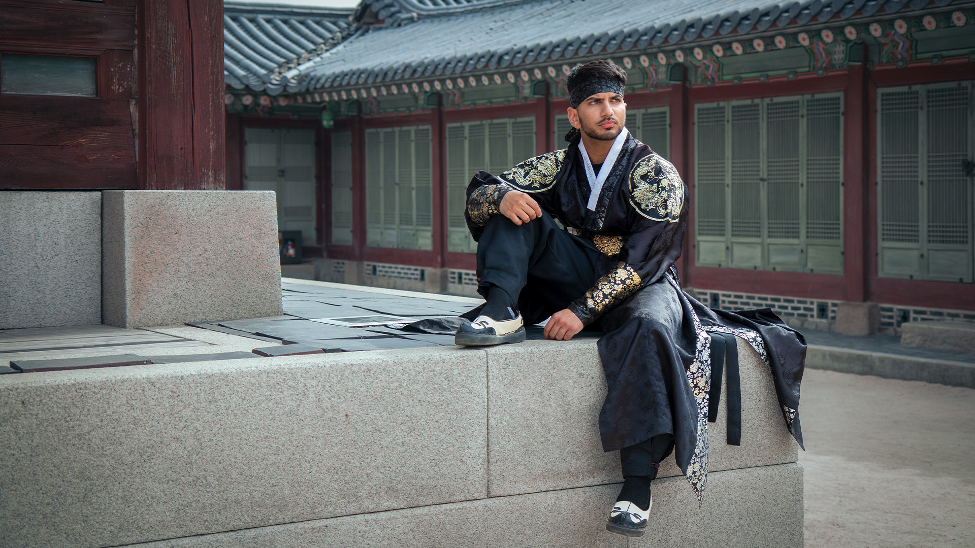 [Daehan Hanbok] Gyeongbokgung Hanbok Rental & Photoshoot Experience