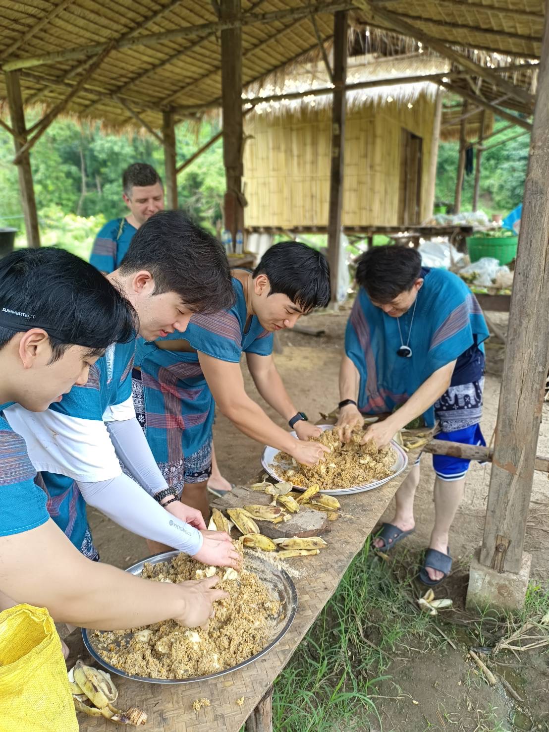 Elephant Jungle Journeys: Chiangmai's Best Budget Deals Await!