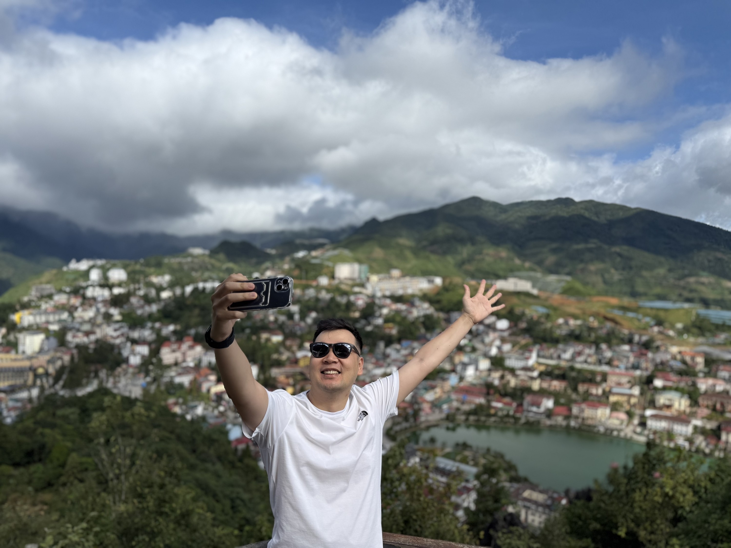 Sapa: Moana & Ham Rong Mountain Sunrise or Sunset Instagram Tour