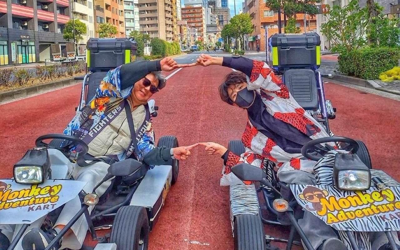 Asakusa to Akihabara Go-Kart Tour:Tokyo's Historic & Modern Landmark