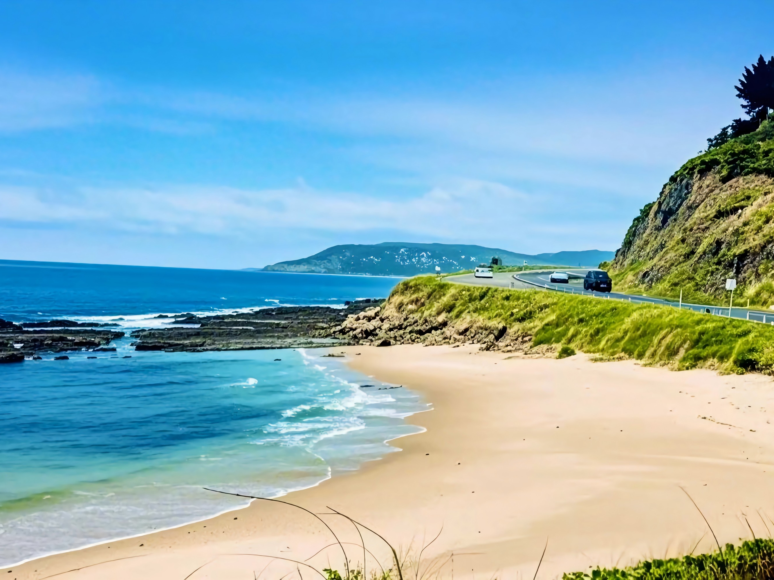 Great Ocean Road & 12 Apostles Full-Day Tour from Melbourne